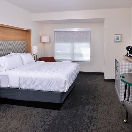 Holiday Inn & Suites - Farmington Hills - Detroit Nw By Ihg Экстерьер фото