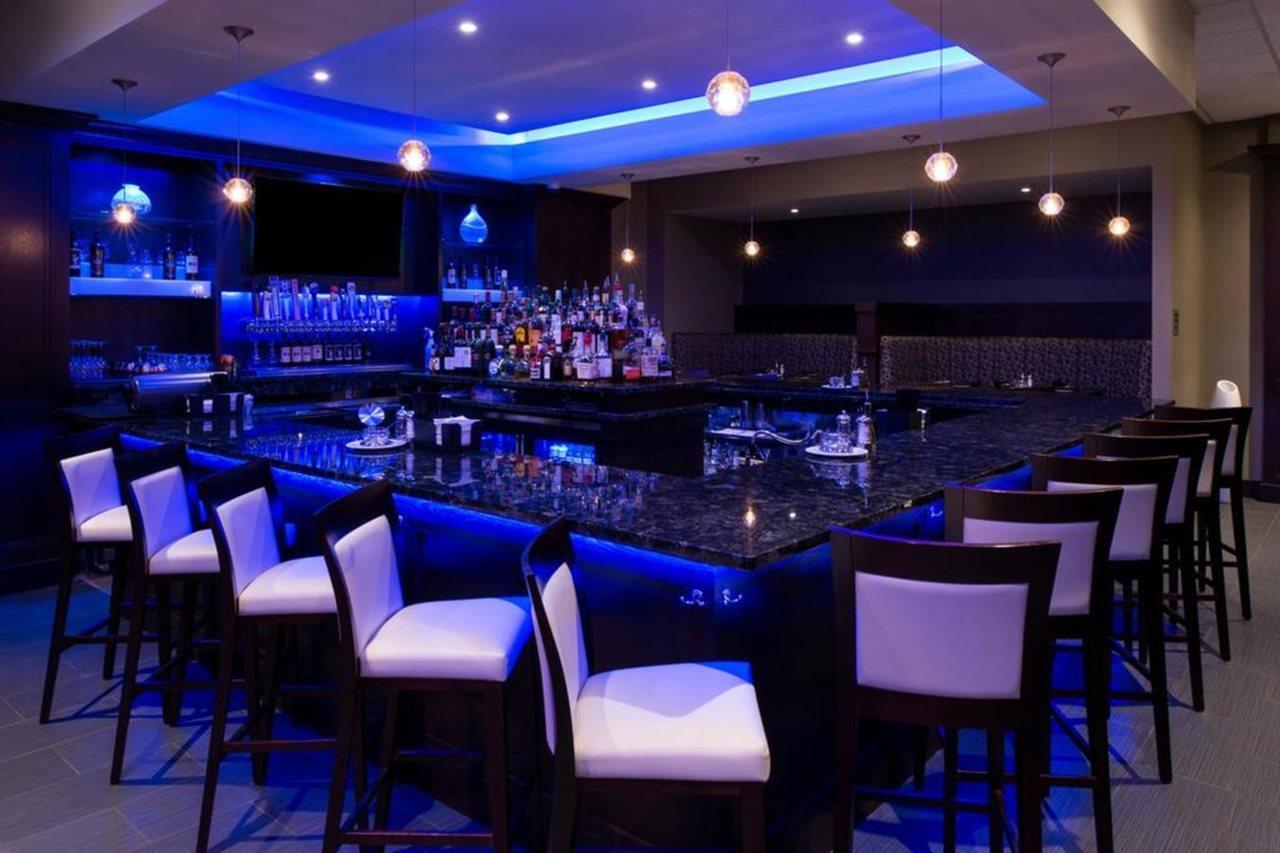 Holiday Inn & Suites - Farmington Hills - Detroit Nw By Ihg Экстерьер фото