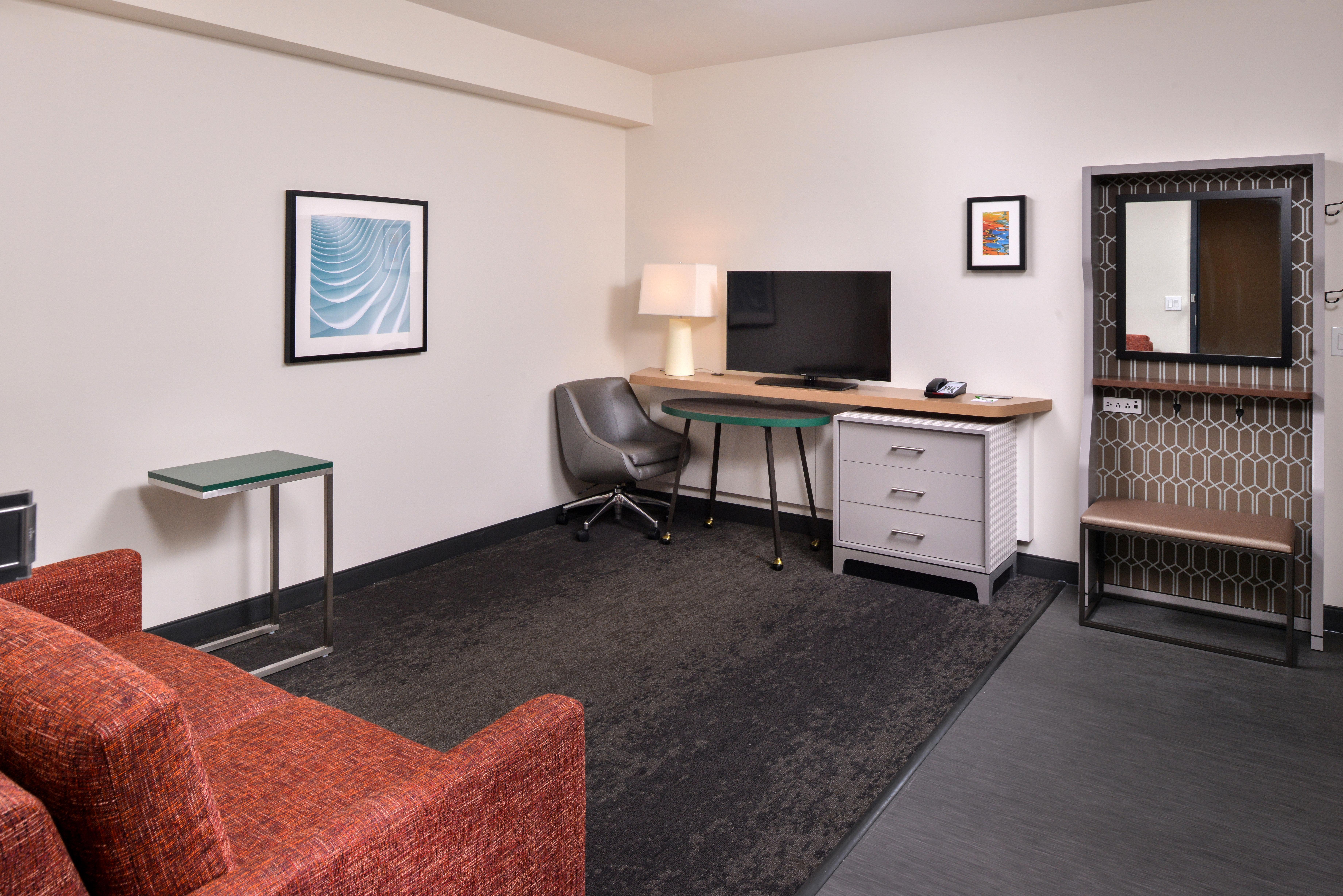 Holiday Inn & Suites - Farmington Hills - Detroit Nw By Ihg Экстерьер фото