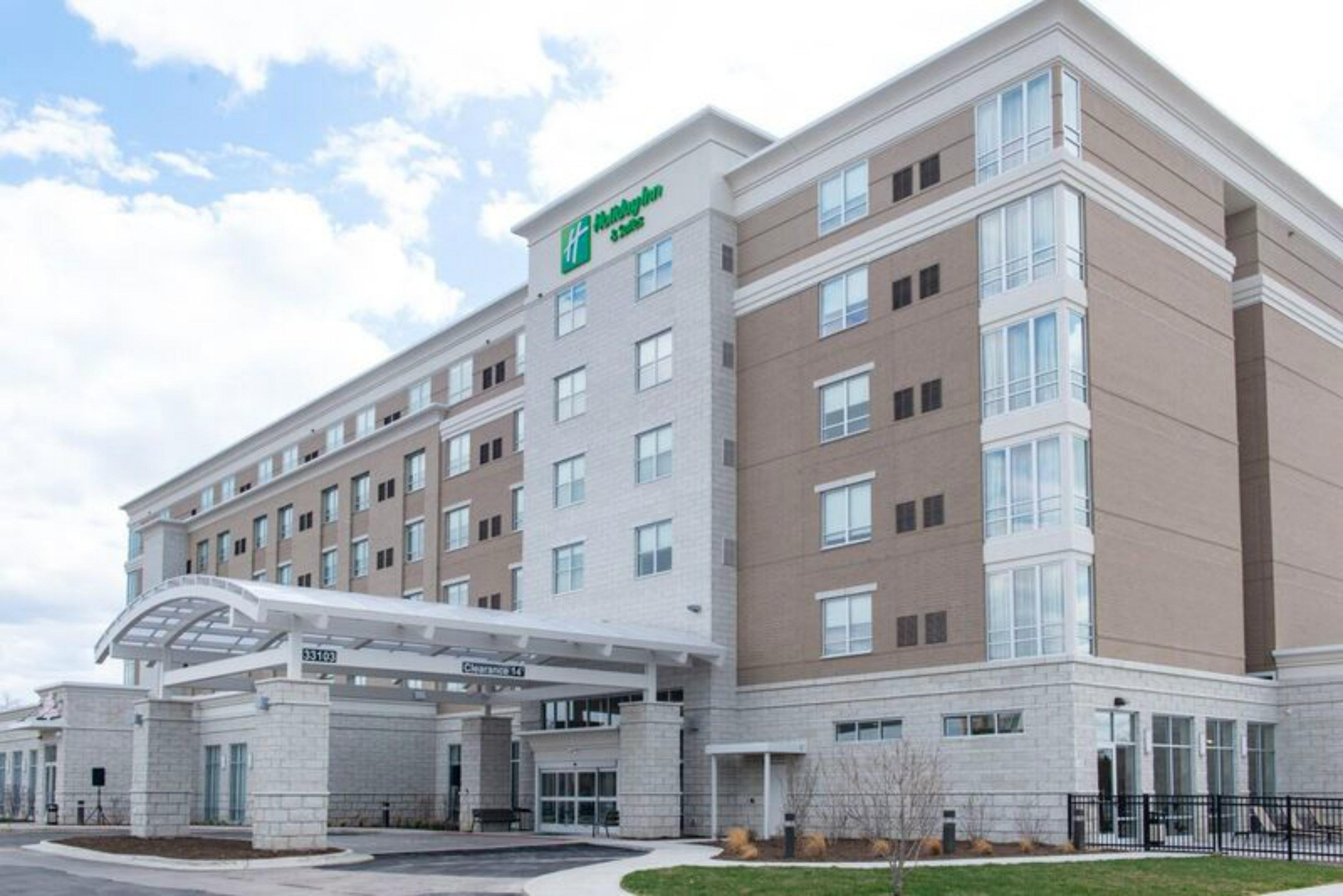 Holiday Inn & Suites - Farmington Hills - Detroit Nw By Ihg Экстерьер фото