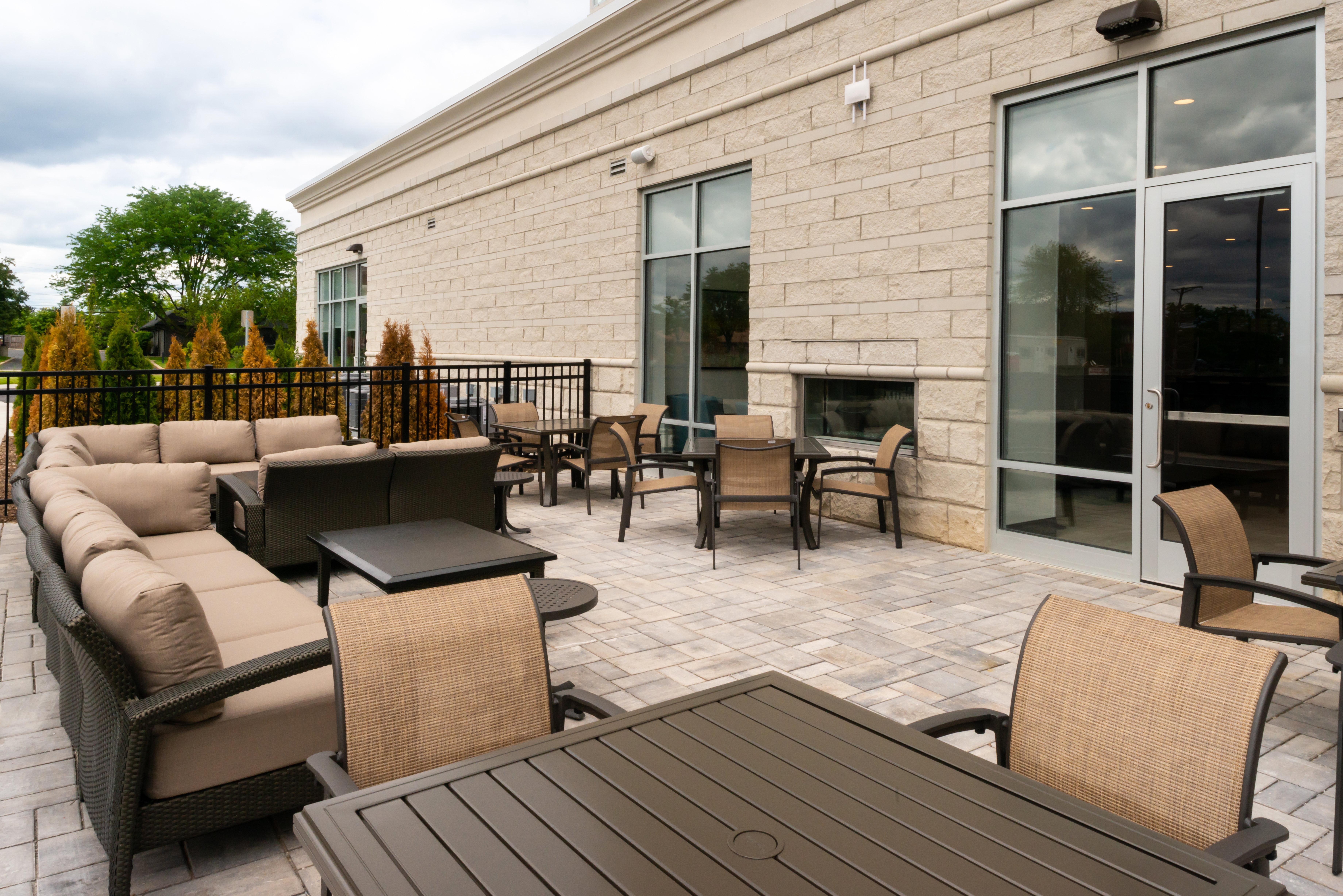 Holiday Inn & Suites - Farmington Hills - Detroit Nw By Ihg Экстерьер фото