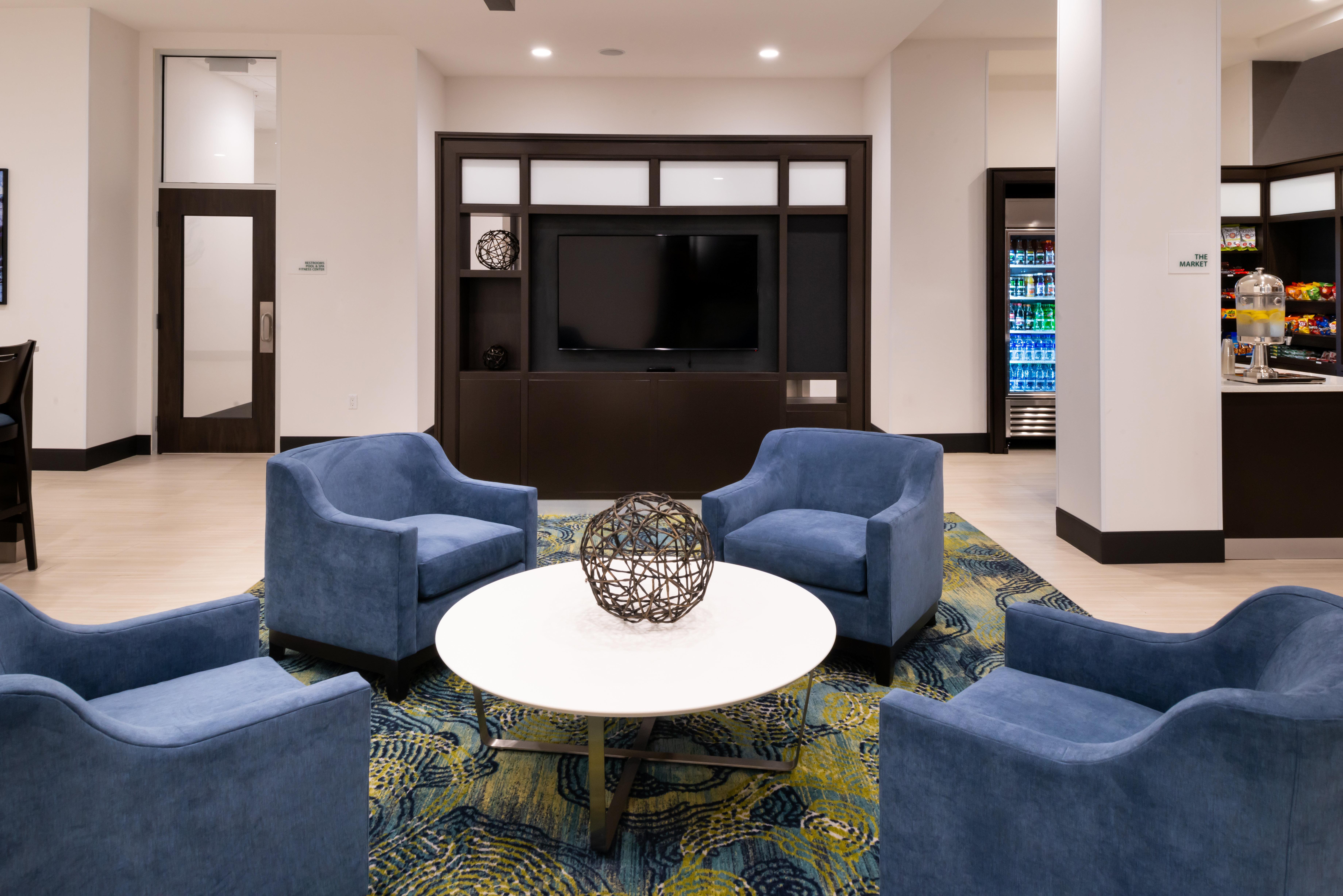 Holiday Inn & Suites - Farmington Hills - Detroit Nw By Ihg Экстерьер фото