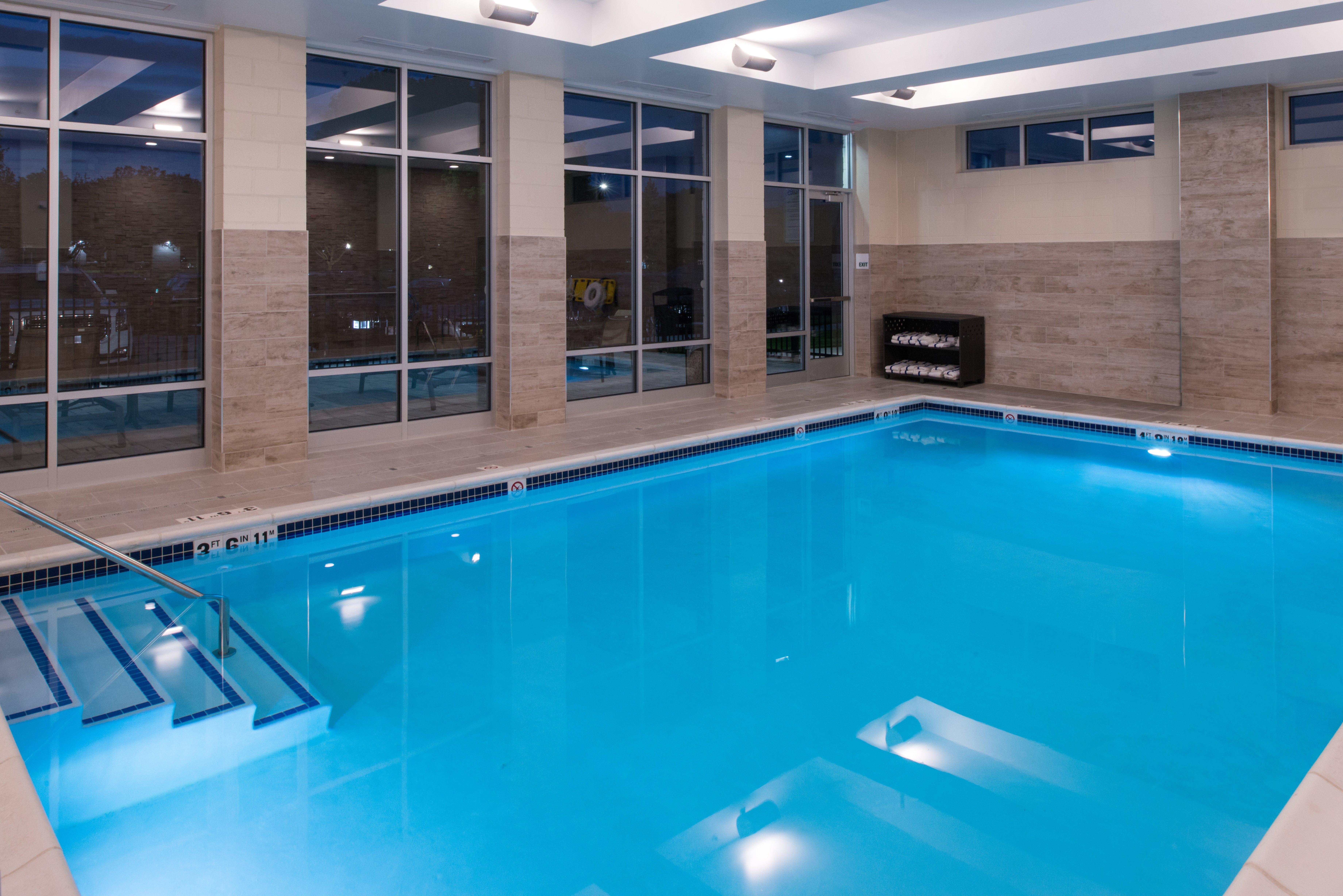 Holiday Inn & Suites - Farmington Hills - Detroit Nw By Ihg Экстерьер фото