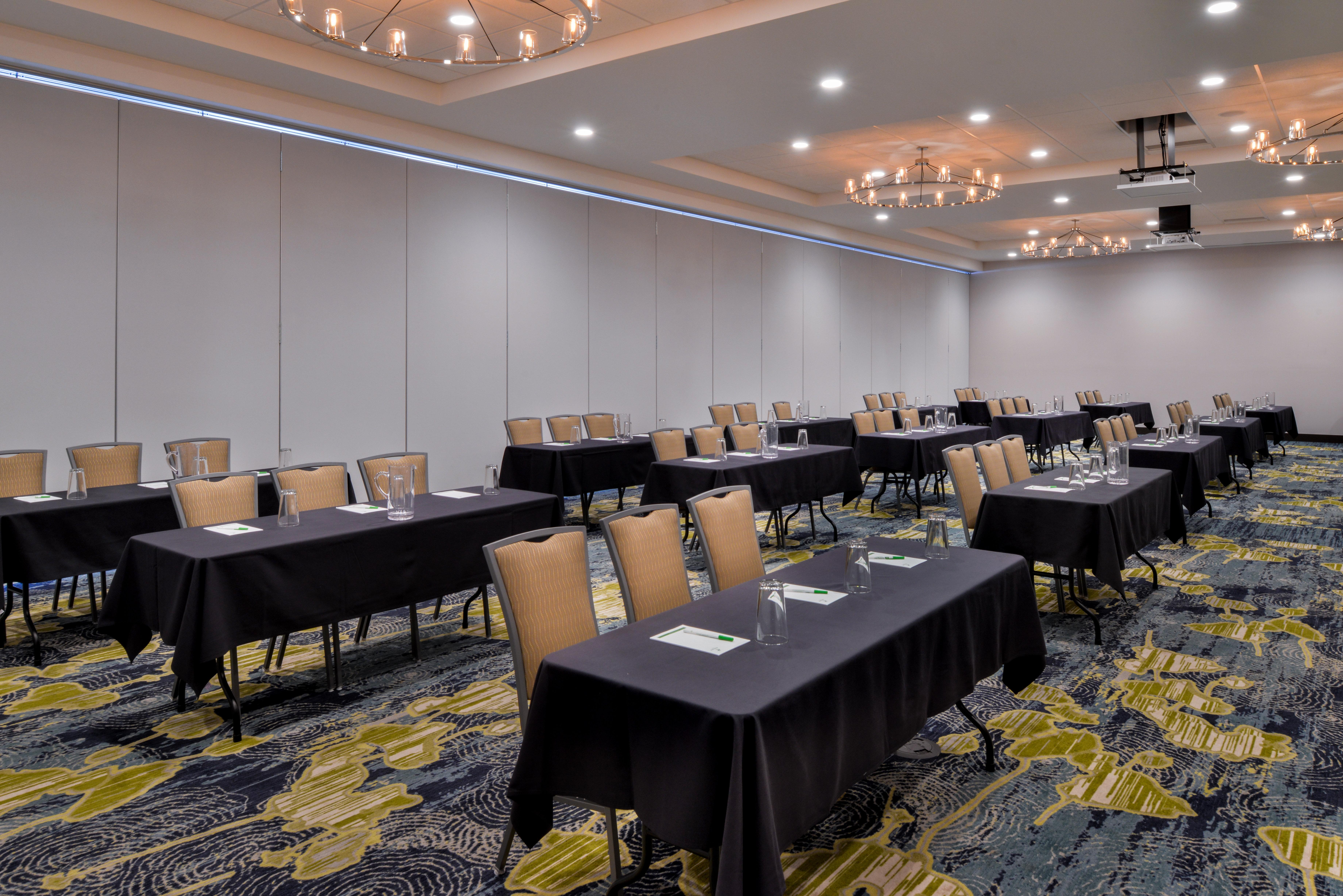 Holiday Inn & Suites - Farmington Hills - Detroit Nw By Ihg Экстерьер фото