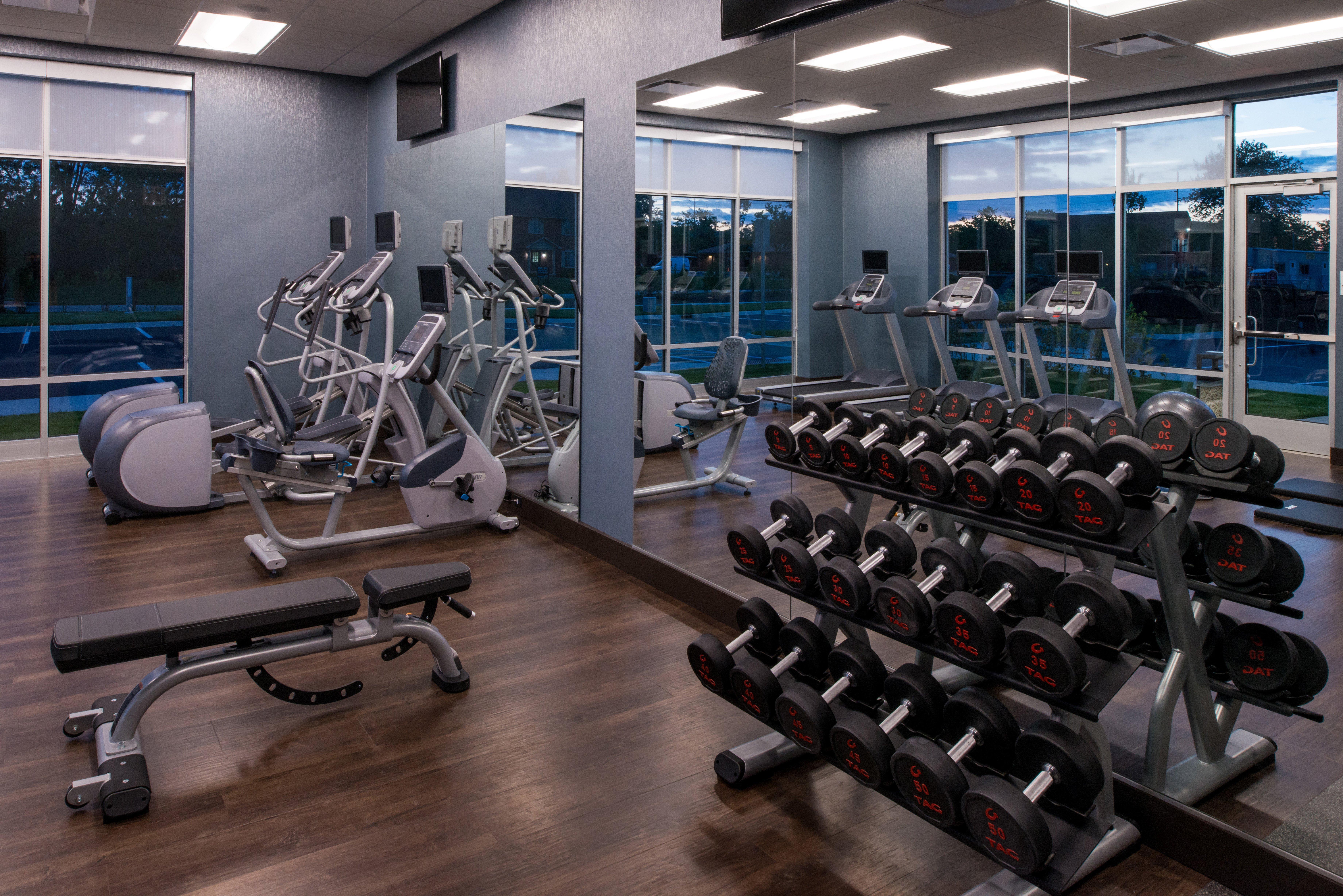 Holiday Inn & Suites - Farmington Hills - Detroit Nw By Ihg Экстерьер фото