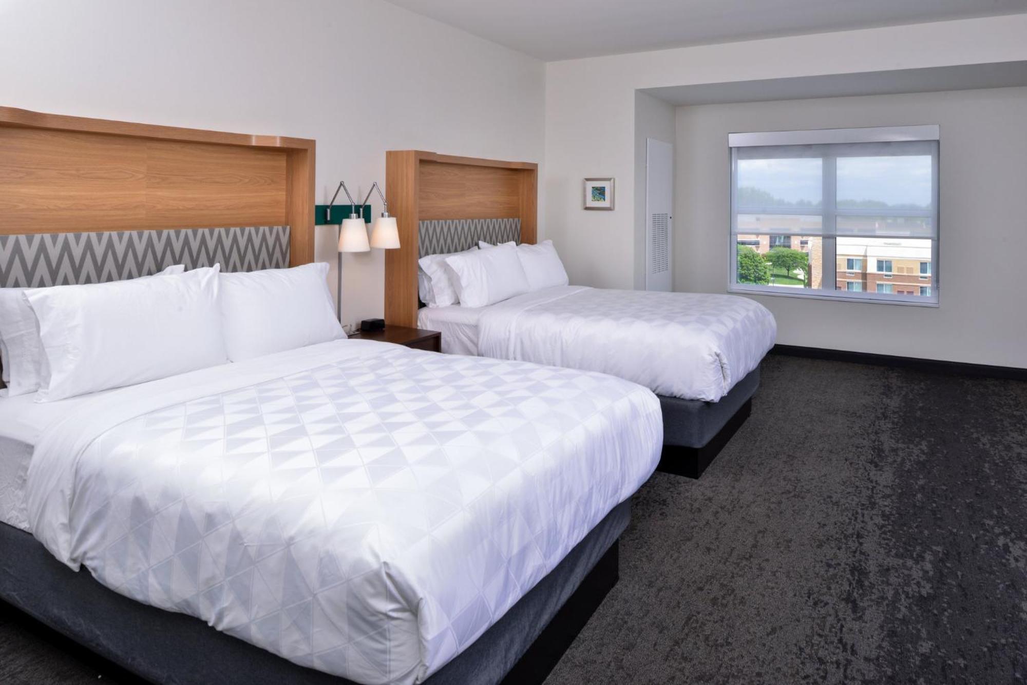 Holiday Inn & Suites - Farmington Hills - Detroit Nw By Ihg Экстерьер фото