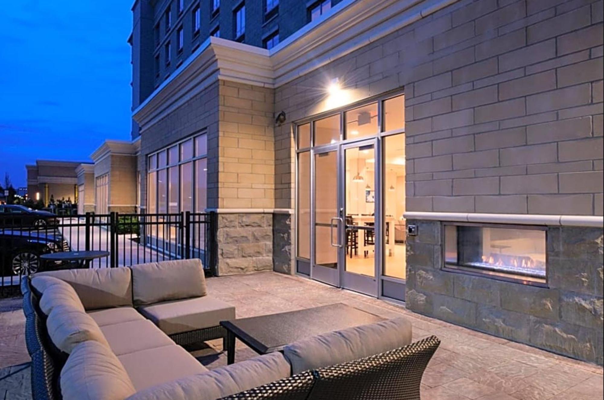 Holiday Inn & Suites - Farmington Hills - Detroit Nw By Ihg Экстерьер фото